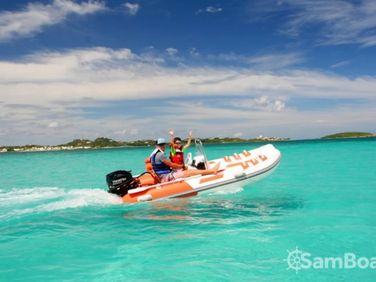 Schlauchboot mieten in Marigot zum besten Preis