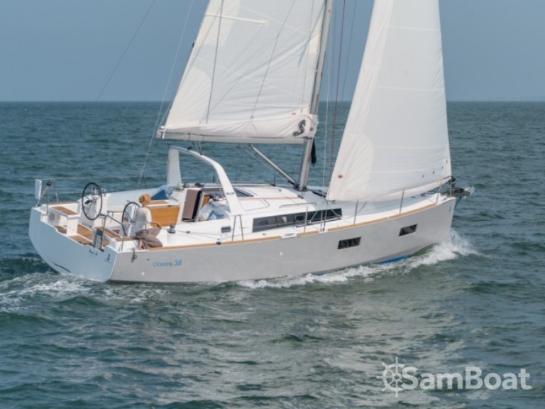 Bénéteau Oceanis 38.1 mieten Barcelona