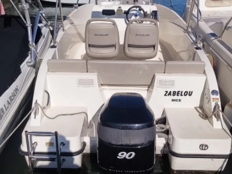 Motorboot mit oder ohne Skipper Quicksilver mieten in Antibes