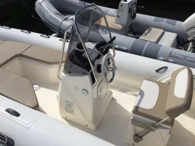 Schlauchboot mit oder ohne Skipper Capelli mieten in Saint-Georges-de-Didonne