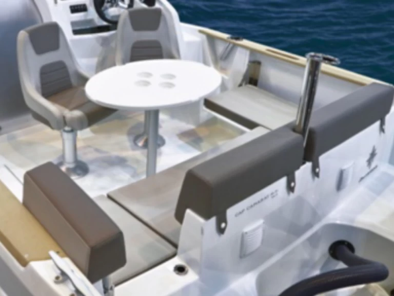 Motorboot mieten in Novi Vinodolski - Jeanneau Cap Camarat 6.5 WA