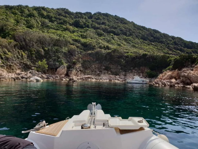 YachtCharter in Propriano - Capelli Tempest 700 Sun auf SamBoat