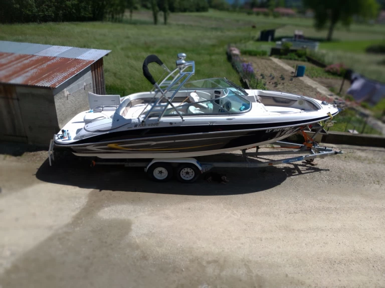 Motorboot mieten in Le Bourget-du-Lac zum besten Preis