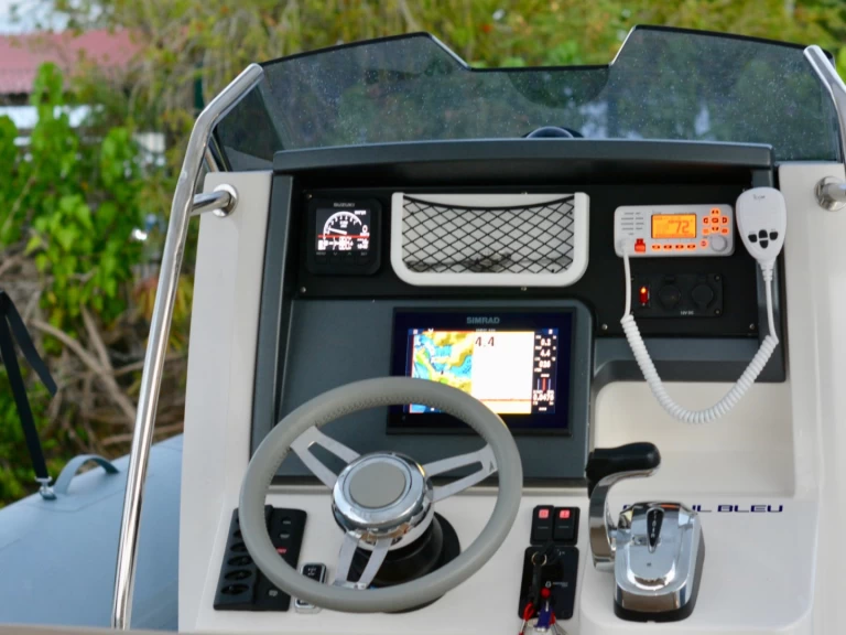 Bootsverleih Bwa BWA 28 GTO Pointe-à-Pitre Samboat