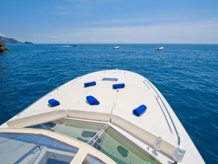 Boot mieten Positano günstig Itama 38