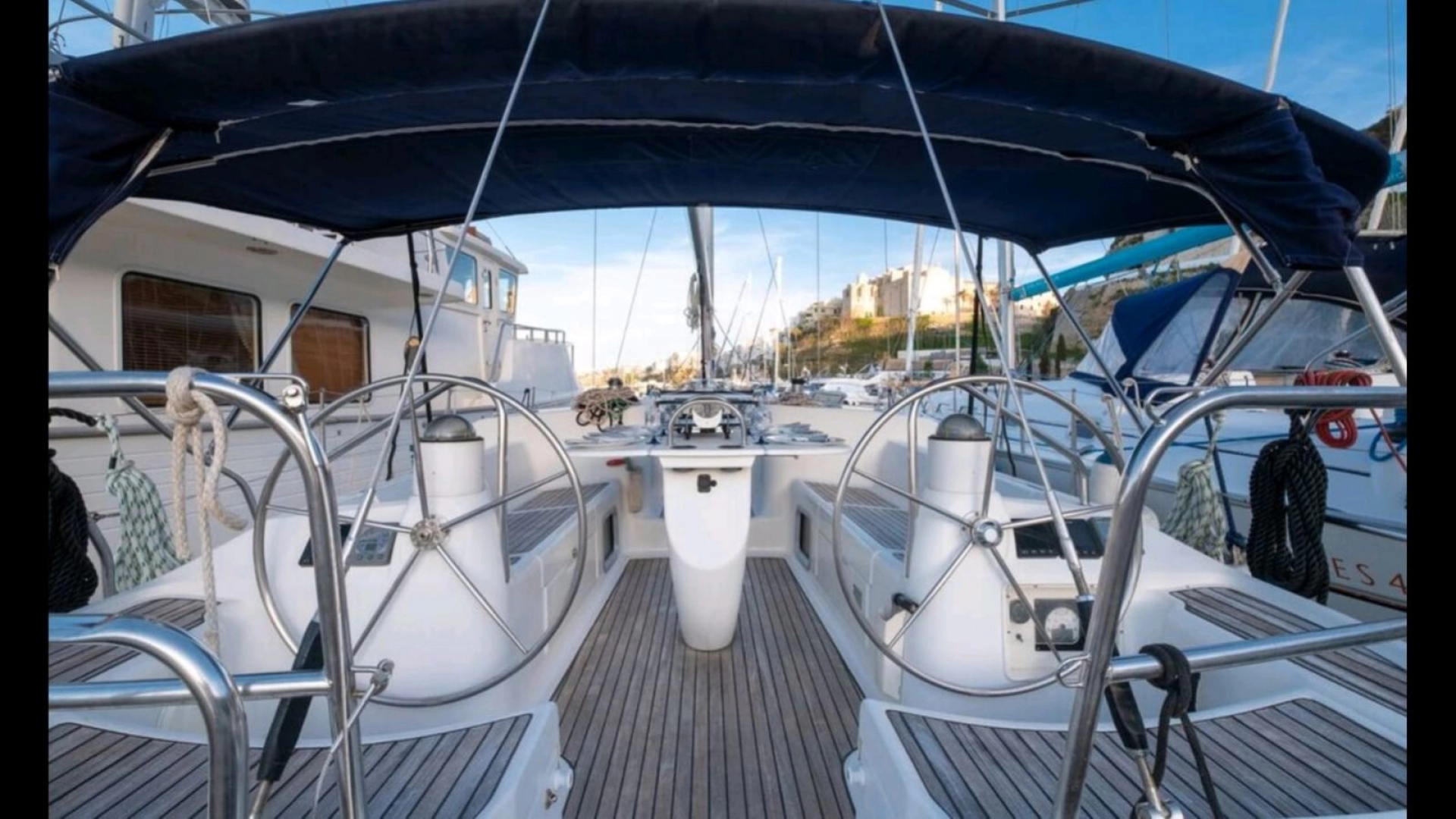 Ein Jeanneau Sun Odyssey 40.3 mieten in Mahón
