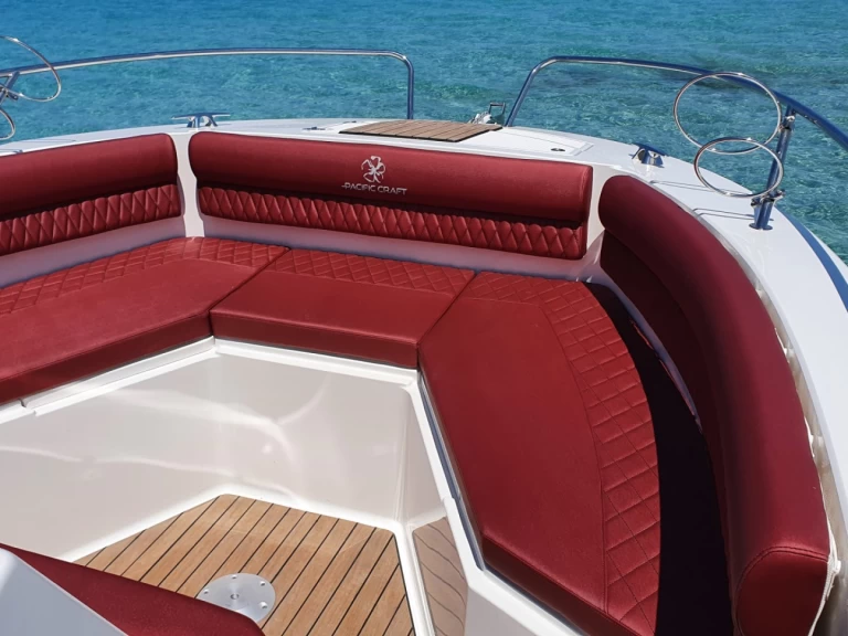 Boot mieten Saint-Florent günstig Pacific Craft 750 Open