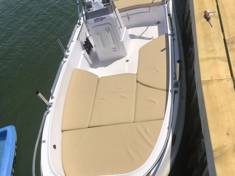 Motorboot mit oder ohne Skipper Poseidon mieten in Lège-Cap-Ferret