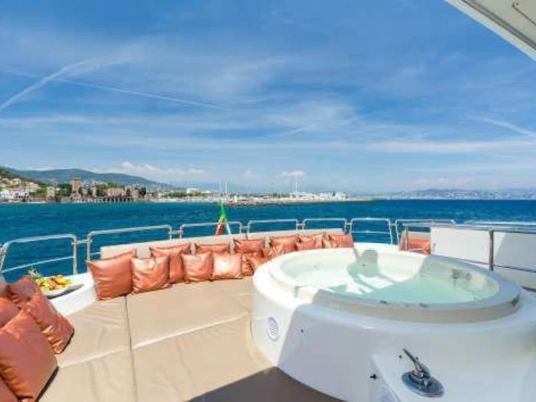 Yacht mieten in Cannes - Azimut Azimut 100 