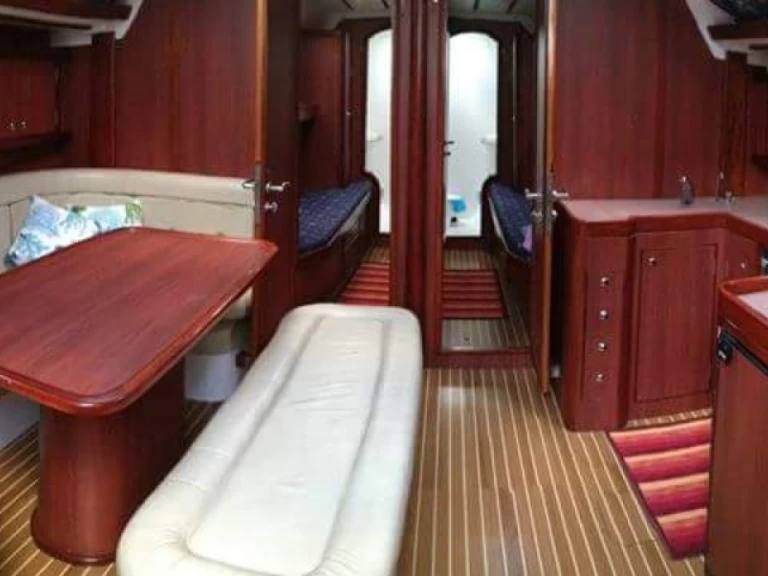 Segelboot mit oder ohne Skipper Ocean Yachts mieten in Ostia