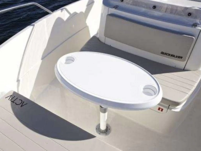 Motorboot mieten in Marseille zum besten Preis