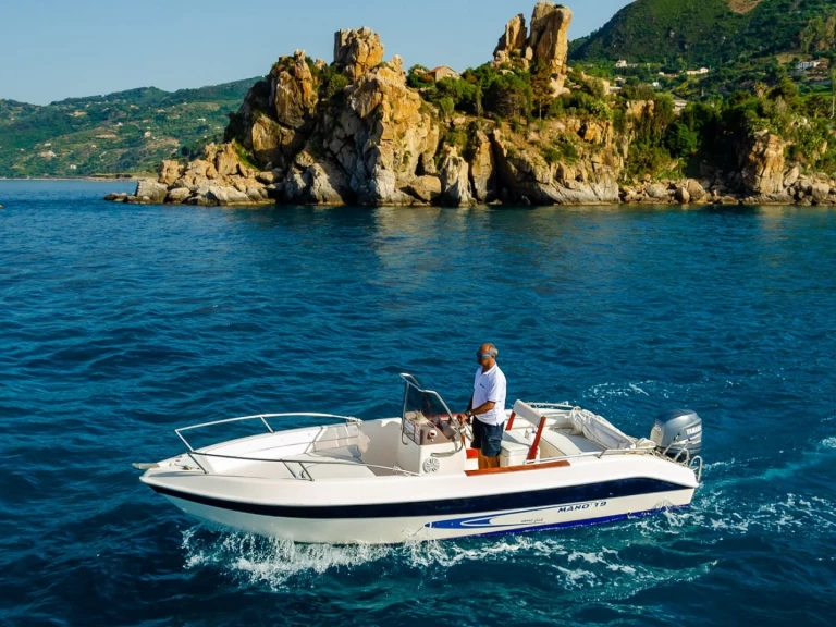 Ein Mano Marine 19 mieten in Cefalù