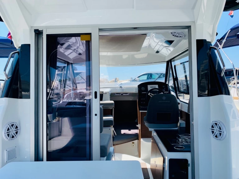 Motorboot mieten in Split zum besten Preis