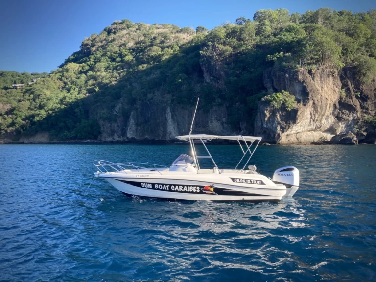 Ein Lobster marion 7,3 mieten in Les Trois-Îlets