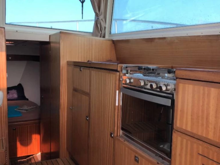 Meta JMF 32 mieten Sari-Solenzara