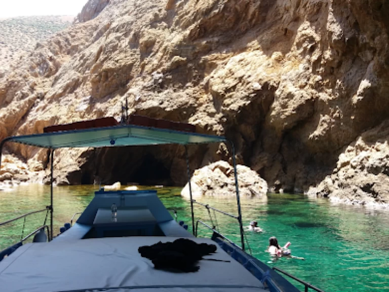 Motorboot mieten in Ornós zum besten Preis