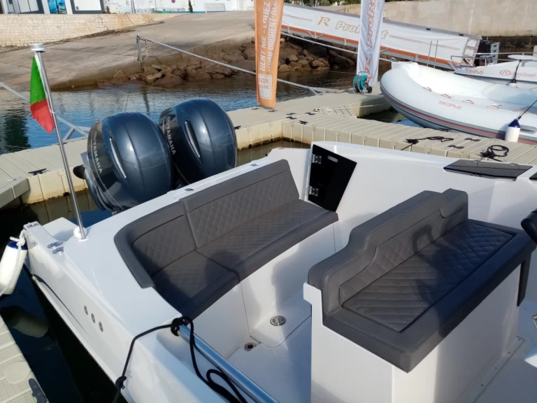Motorboot mit oder ohne Skipper Pacific Craft mieten in Portimão