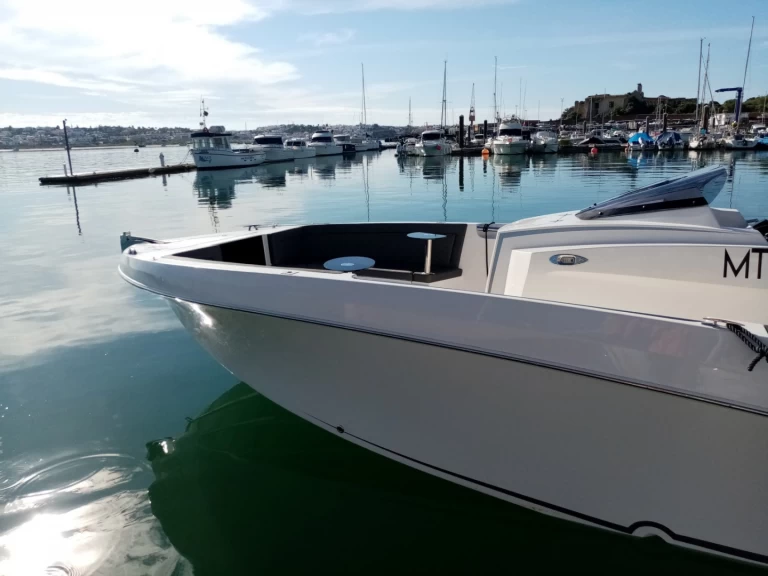 YachtCharter in Portimão - Pacific Craft Pacific Craft 27 RX auf SamBoat