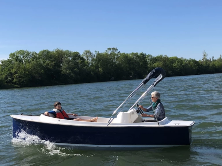 Motorboot mieten in Mâcon zum besten Preis