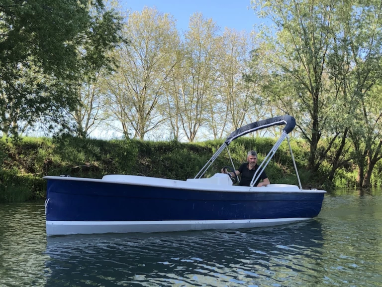 Boot mieten Mâcon günstig Scoop