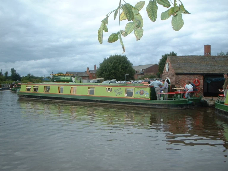 Hausboot mieten in Staffordshire zum besten Preis