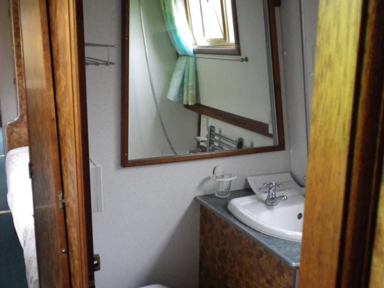 Ein Classic Martha Ginger mieten in Staffordshire