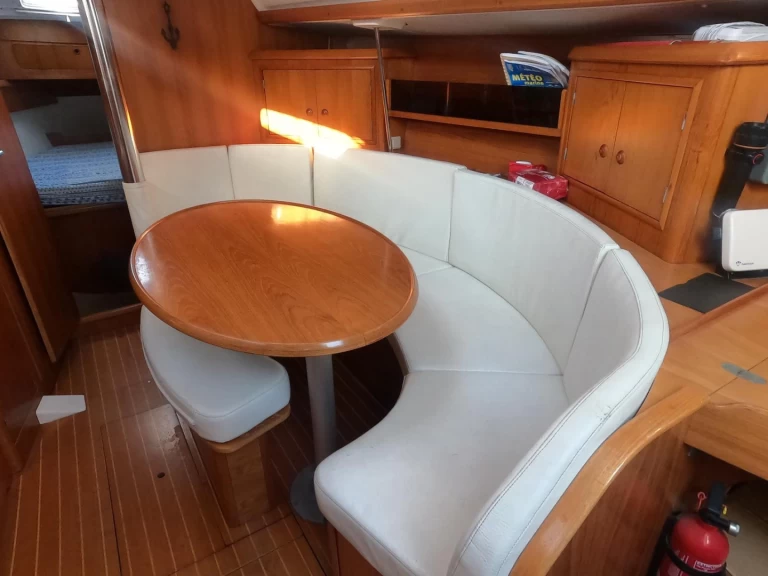 Segelboot mit oder ohne Skipper Jeanneau mieten in Saint-Raphaël