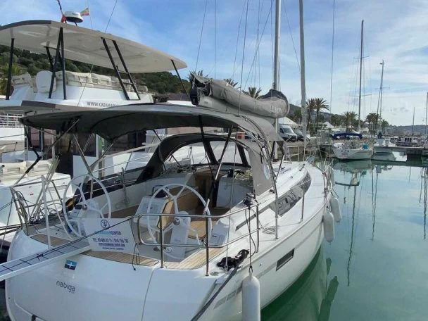 Segelboot mit oder ohne Skipper Bavaria mieten in Getxo