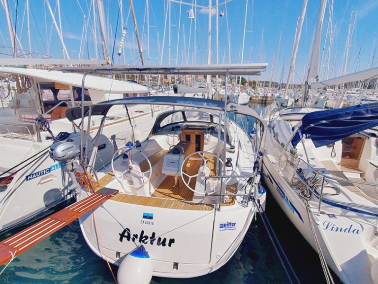 Bavaria Cruiser 34 mieten Pula