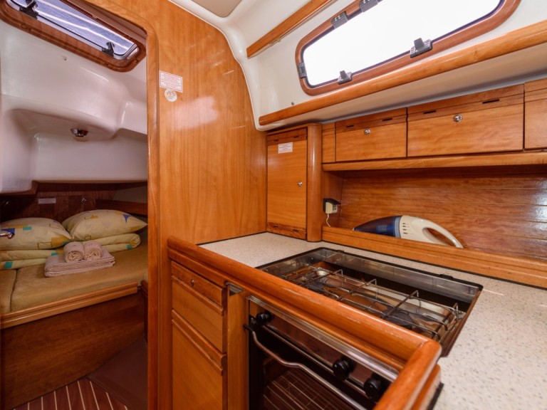 Bavaria Cruiser 37 mieten Trogir