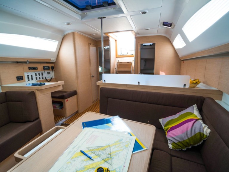 Ein Elan Impression 45 mieten in Biograd na Moru