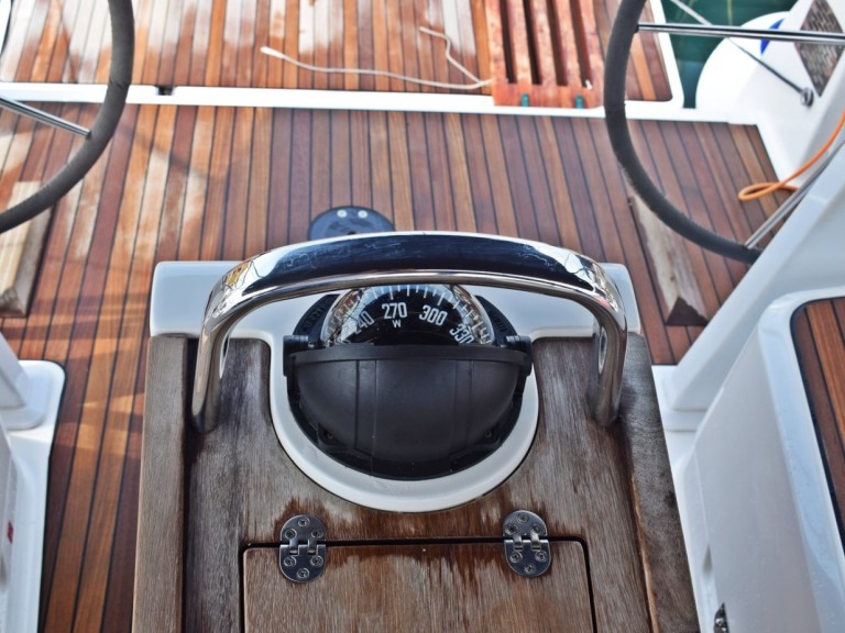 Bootsverleih Bavaria Cruiser 37 Kaštela Samboat