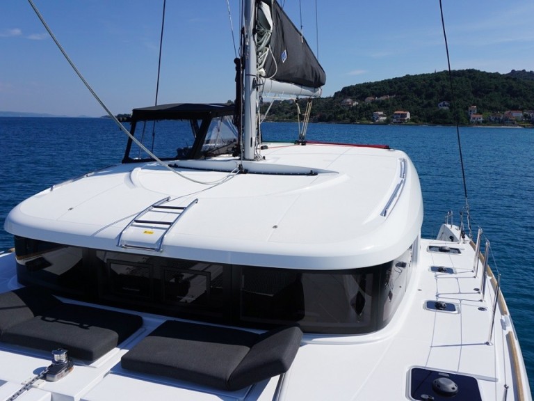 Boot mieten Zadar günstig Lagoon 40