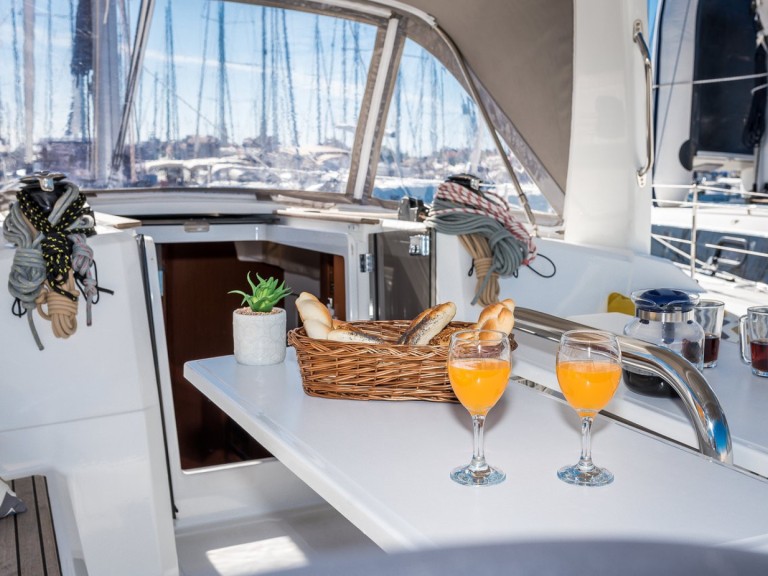 Segelboot mieten in Biograd na Moru - Bénéteau Oceanis 38.1