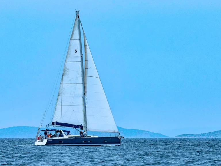 Segelboot mieten in Lavrion zum besten Preis