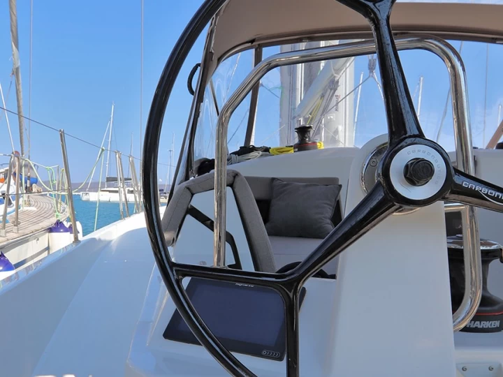 Jeanneau Sun Odyssey 440 mieten Lavrion