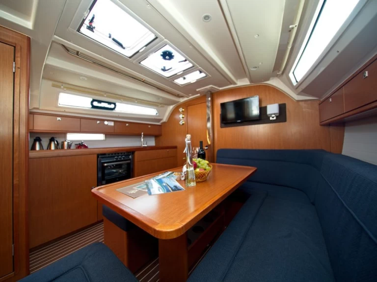 YachtCharter in Murter-Kornati - Bavaria Cruiser 41 auf SamBoat