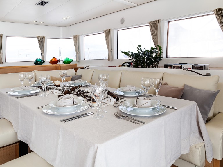 Bootsverleih Lagoon Lagoon 620 Álimos Samboat