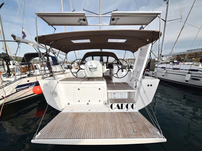 Ein Dufour Dufour 460 Grand Large mieten in SCT Marina Trogir