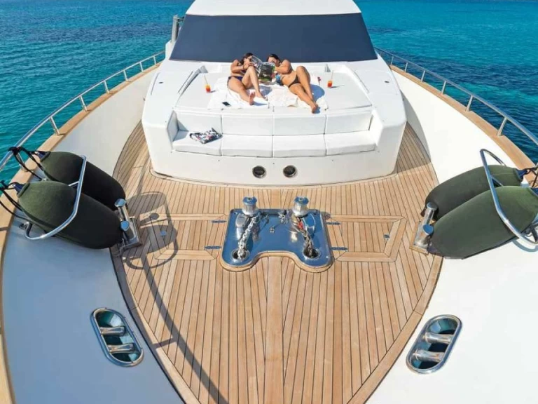 Yacht mieten in Toúrlos zum besten Preis