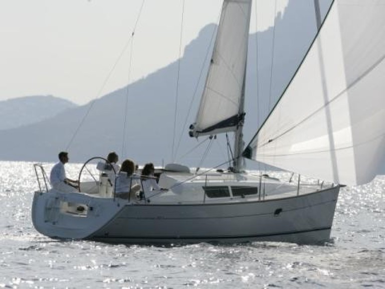 Jeanneau Sun Odyssey 32i mieten Betina