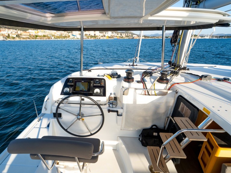 Boot mieten Šibenik günstig Lagoon 42