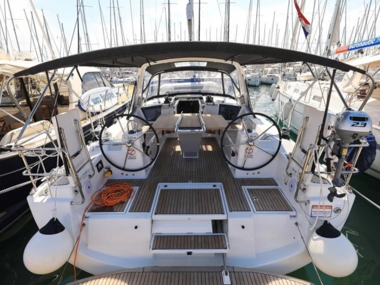 Vermietung Segelboot Bénéteau mit Führerschein