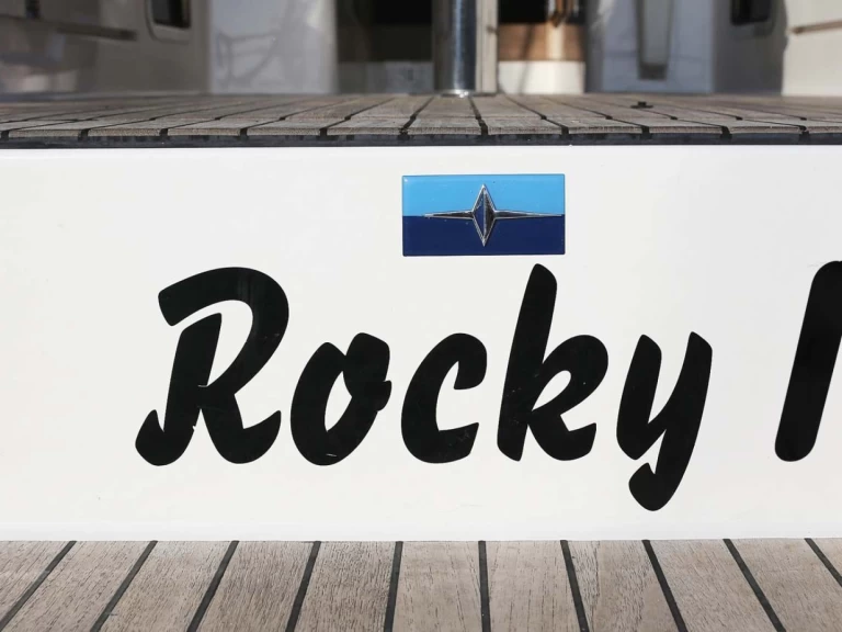 Ein Bavaria Cruiser 46 mieten in Trogir