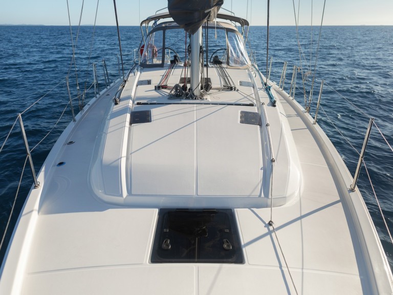 Ein Bénéteau Oceanis 40.1 mieten in Álimos