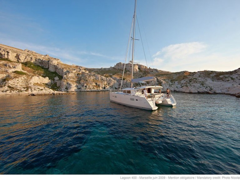 YachtCharter in Šibenik - Lagoon Lagoon 400 S2 auf SamBoat