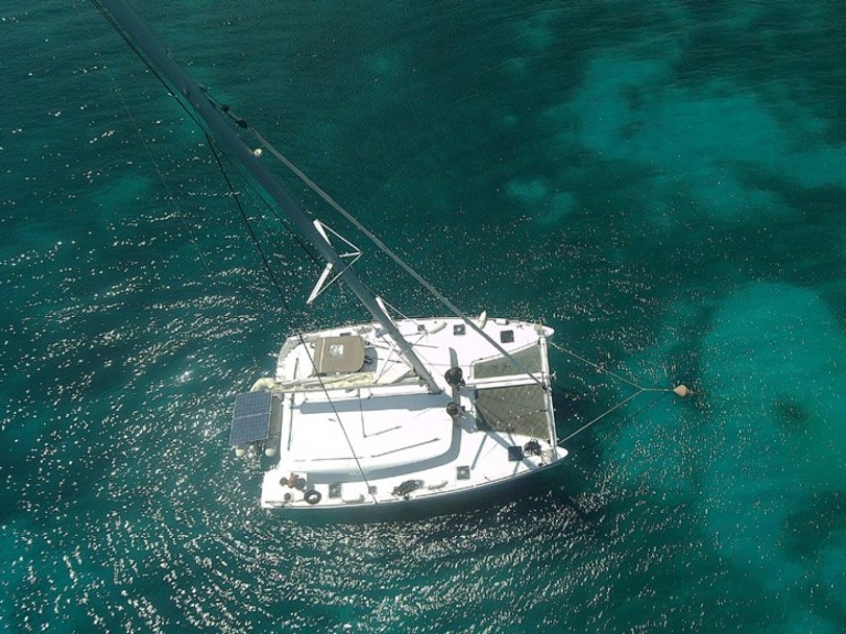 Ein Lagoon Lagoon 400 S2 mieten in Šibenik