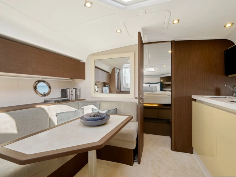 YachtCharter in Ajaccio - Bénéteau Gran Turismo 36 auf SamBoat