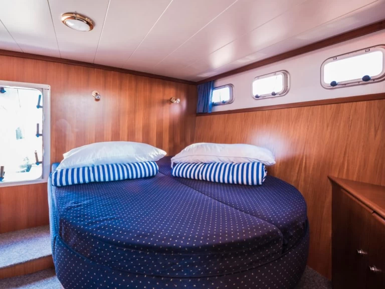 YachtCharter in Waren (Müritz) - Pedro Skiron Typ 3 auf SamBoat