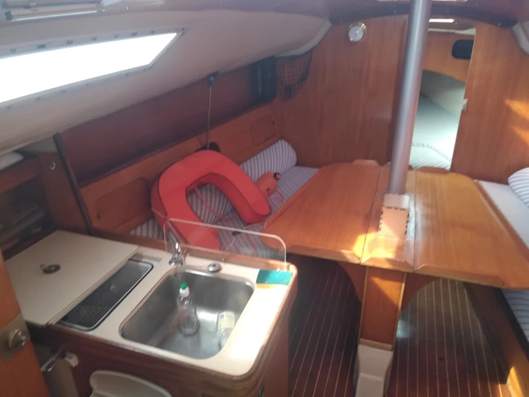 Vermietung Segelboot Bénéteau mit Führerschein